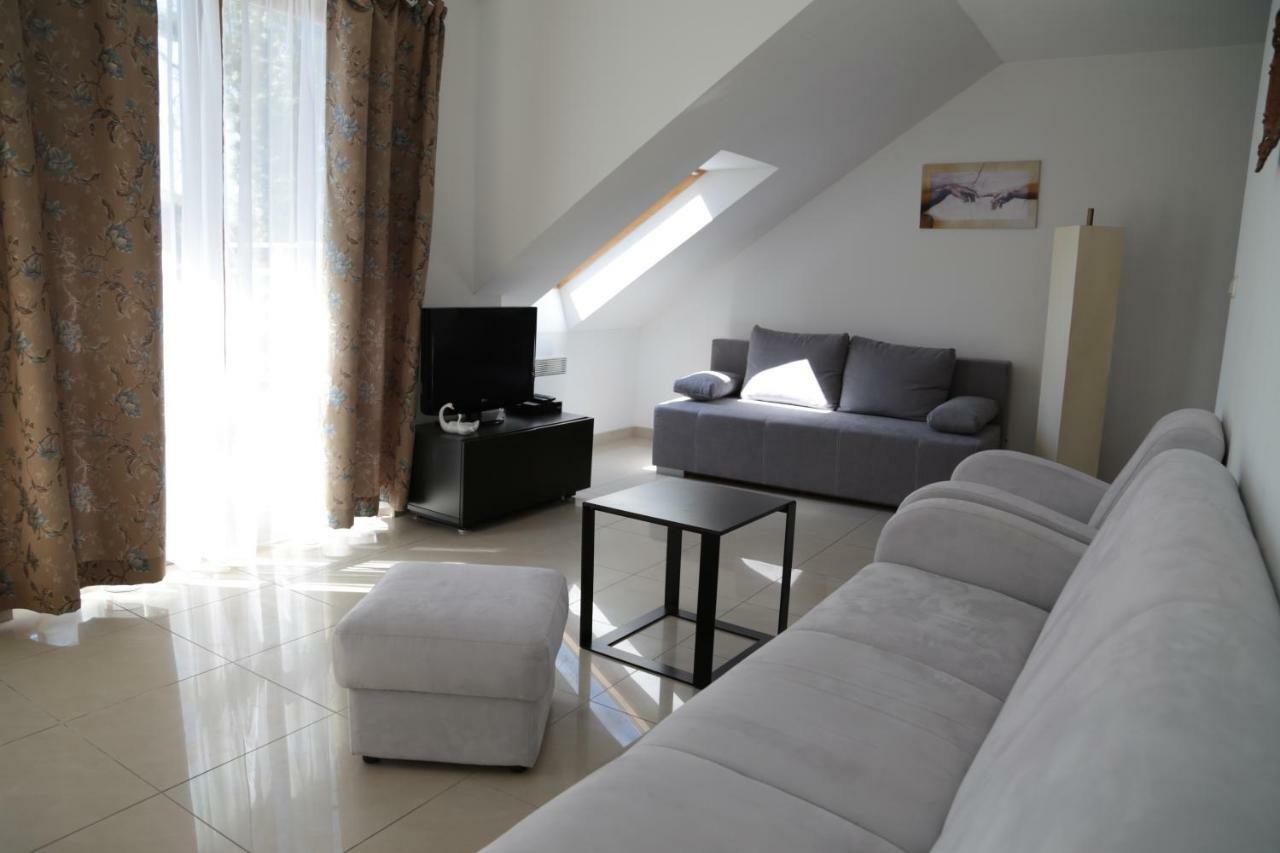 Apartament Ams A12 Apartment Rewal Luaran gambar