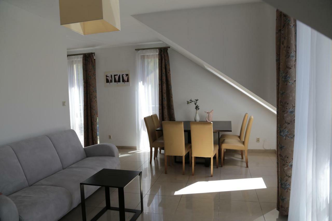 Apartament Ams A12 Apartment Rewal Luaran gambar